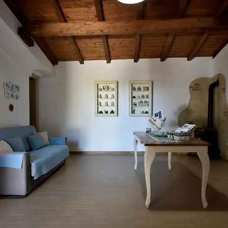 Casa Vacanze Monserrata Ferienhaus