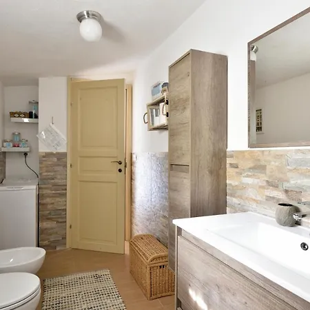Casa Vacanze Monserrata Holiday home *